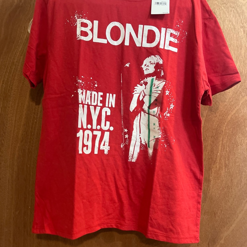 Red Blondie Graphic T-Shirt NWT size 8